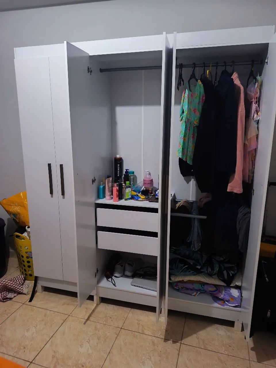 Guarda roupa 
