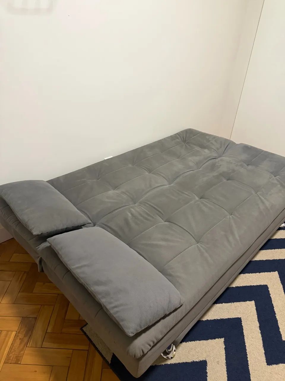 Vendo Sofá-Cama Cinza - Super Conservado - Foto 4