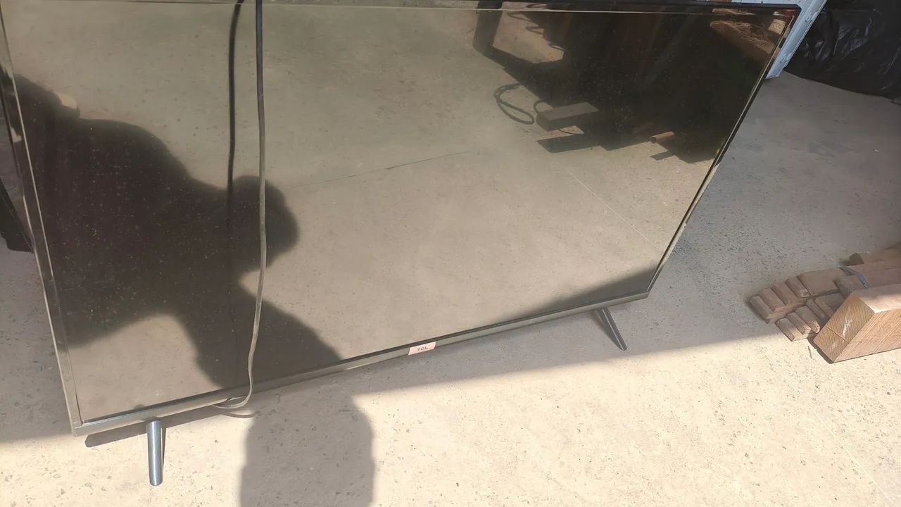 Tv com Problema na Tela só  - Foto 2