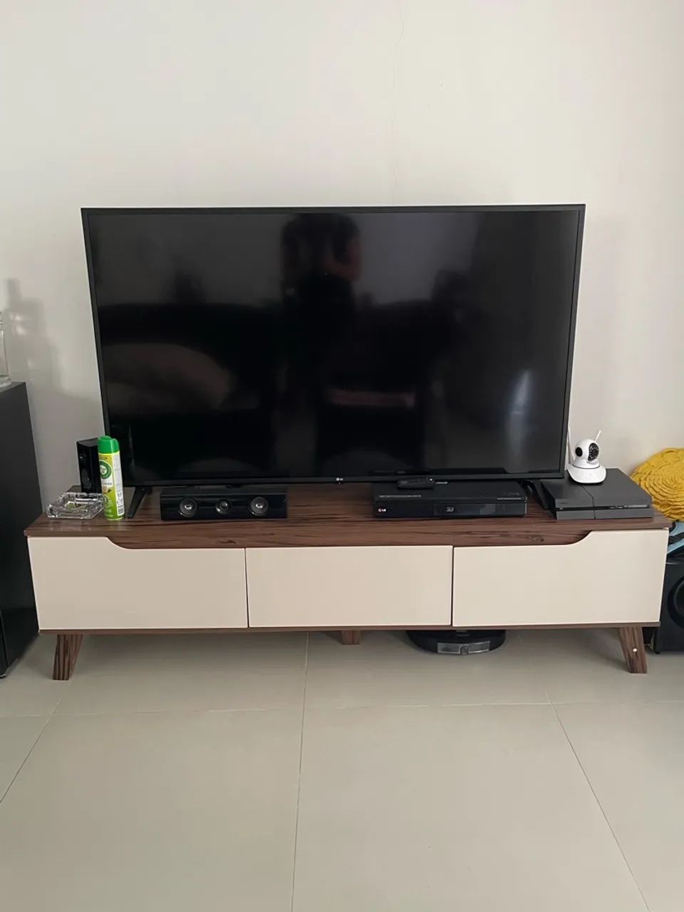 Rack para TV até 75 Polegadas 180cm 2 Portas 1 Gaveta Liverpool Yescasa