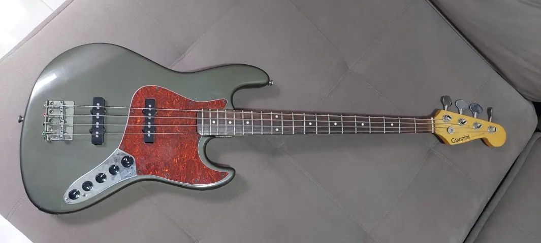 Conta-Baixo Giannini Jazz Bass Ativo - Foto 2