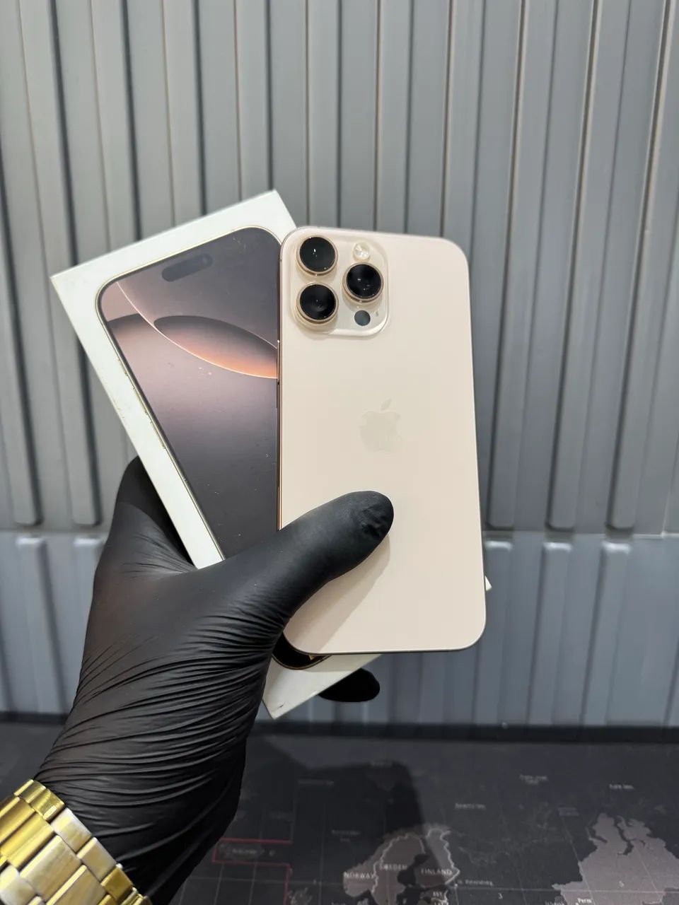 IPHONE 16 PRO MAX 256GB DESERT