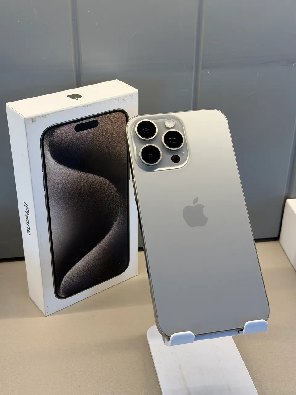 iPhone14ProMax(256GB.シルバー) Apple iPhone 14 Pro Max (256 GB) - Prateado | Parcelamento sem juros