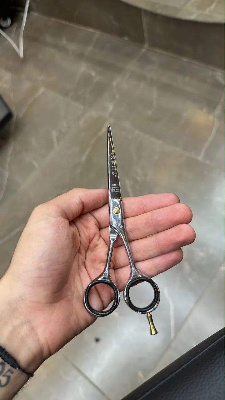 TESOURA PROFISSIONAL 