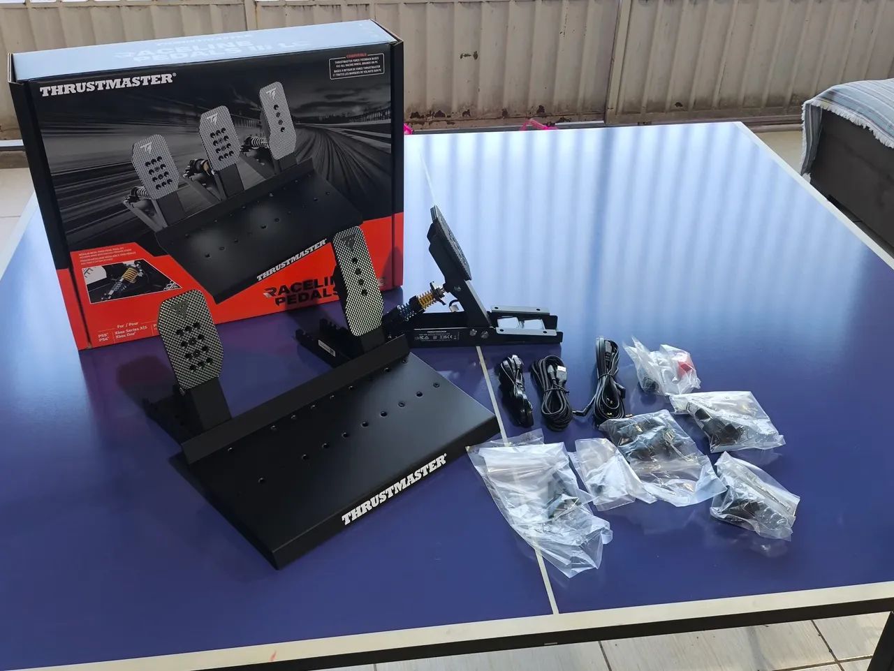 Pedal thrustmaster raceline pedals III LC 24bit hall efect load cell 100kg  - Foto 5