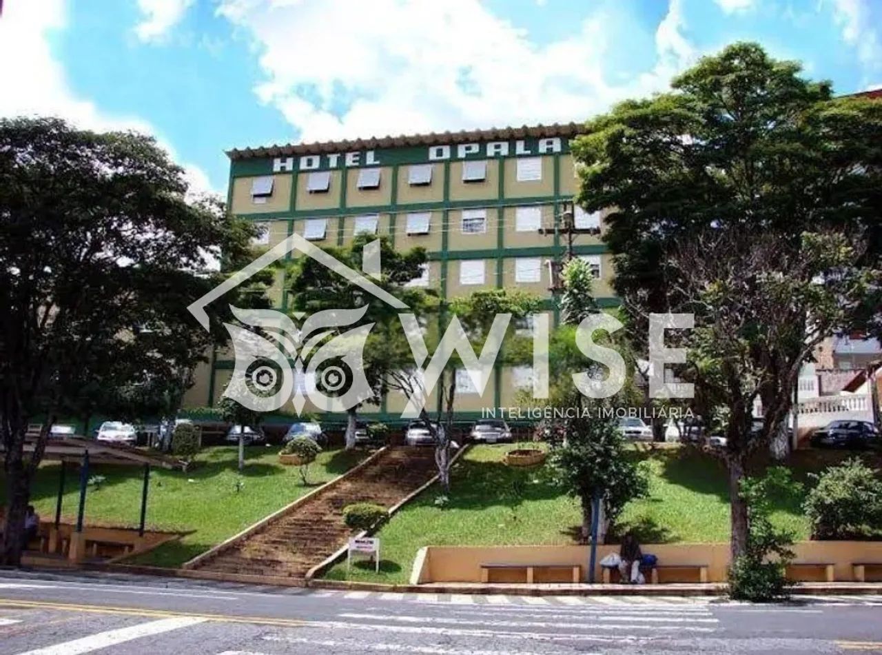 Prédio comercial com 84 quartos e 80 banheiros, disponível para venda em Águas de Lindóia.