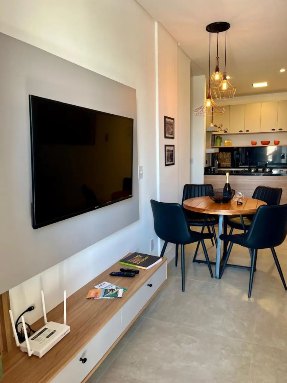 Apartamento de 74m² em Jurerê com 2 Suítes, Lavabo, Vaga + Hobby Box - Foto 3