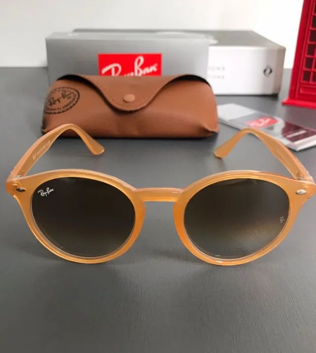 óculos de sol ray ban round style caramelo - Foto 4