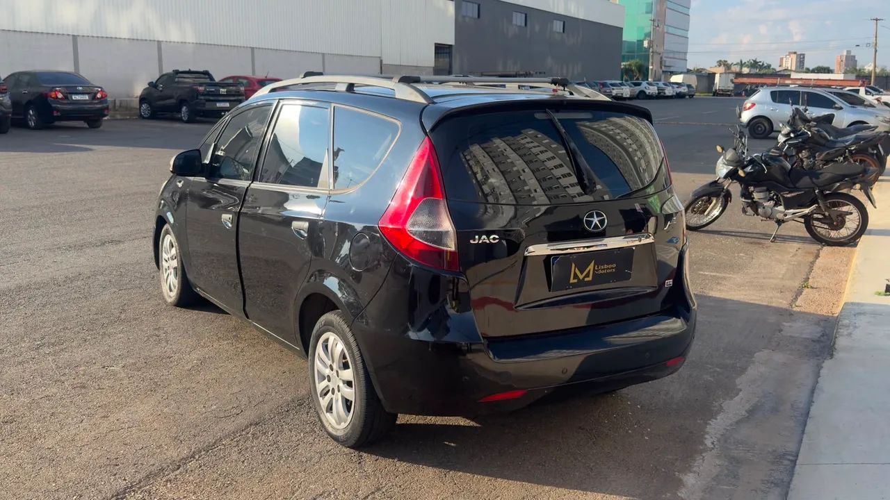 JAC J6 2.0 16V 5P Mec. 2012 - Foto 4