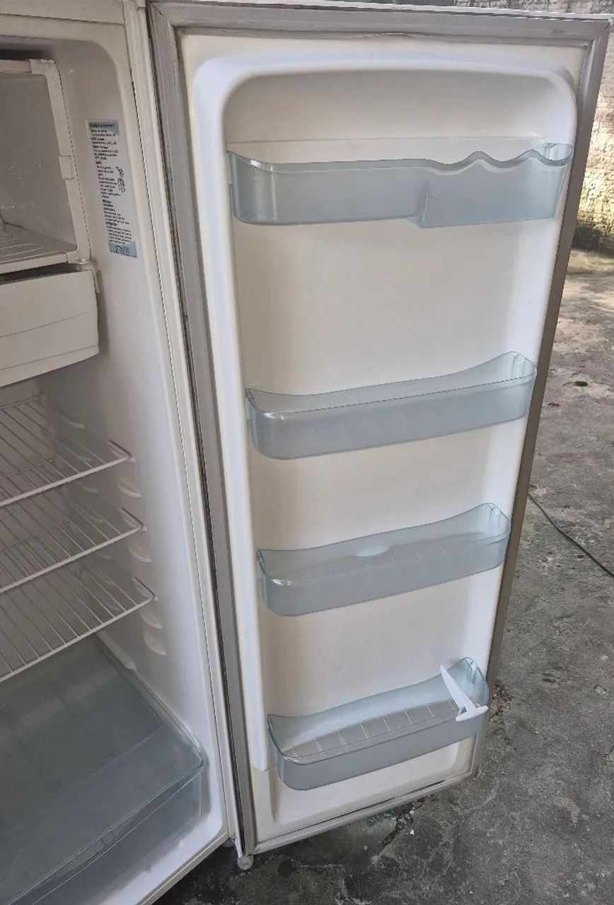 Geladeida Eletrolux  RE29super - Foto 3