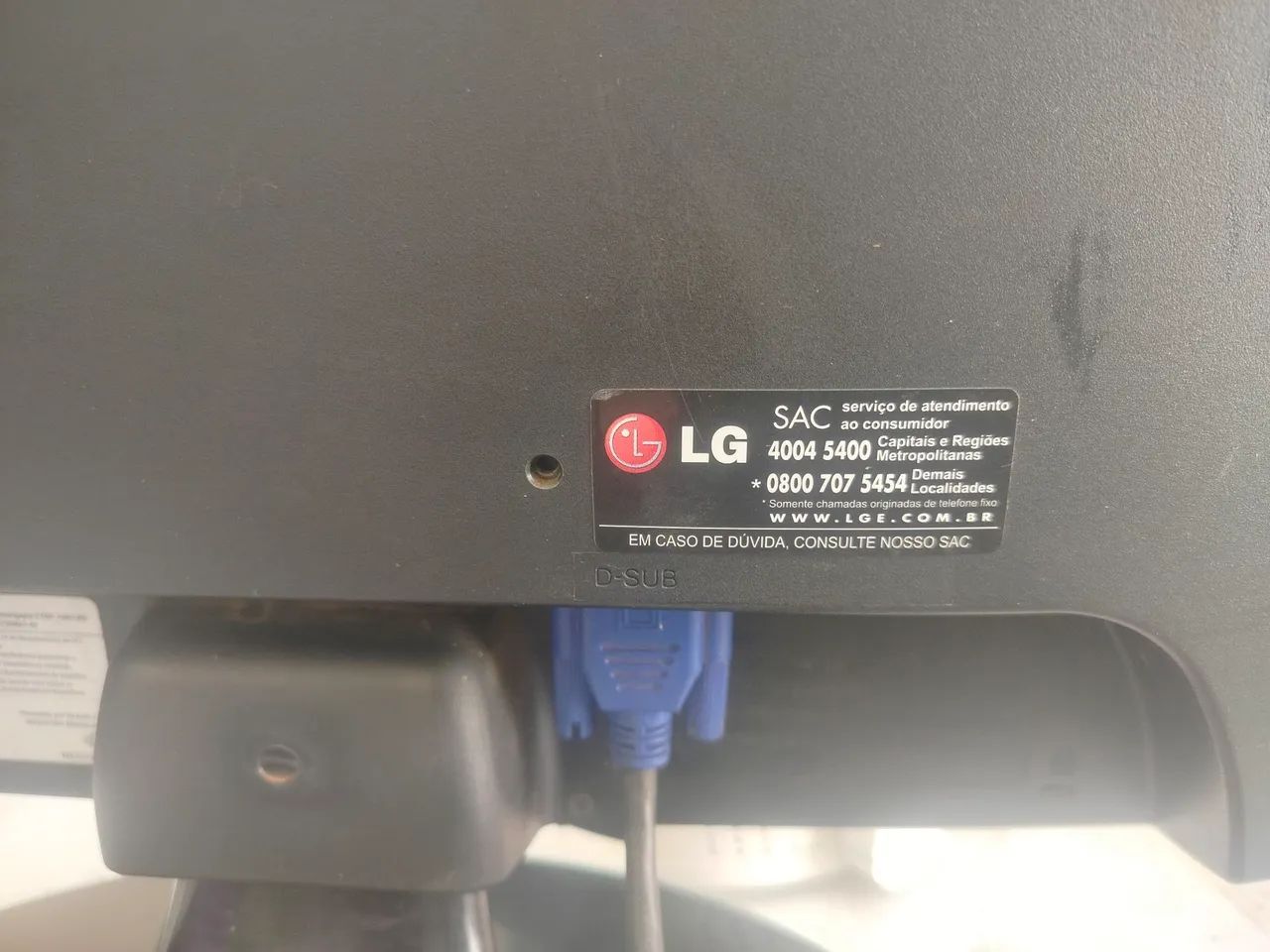 Monitor LG 22p