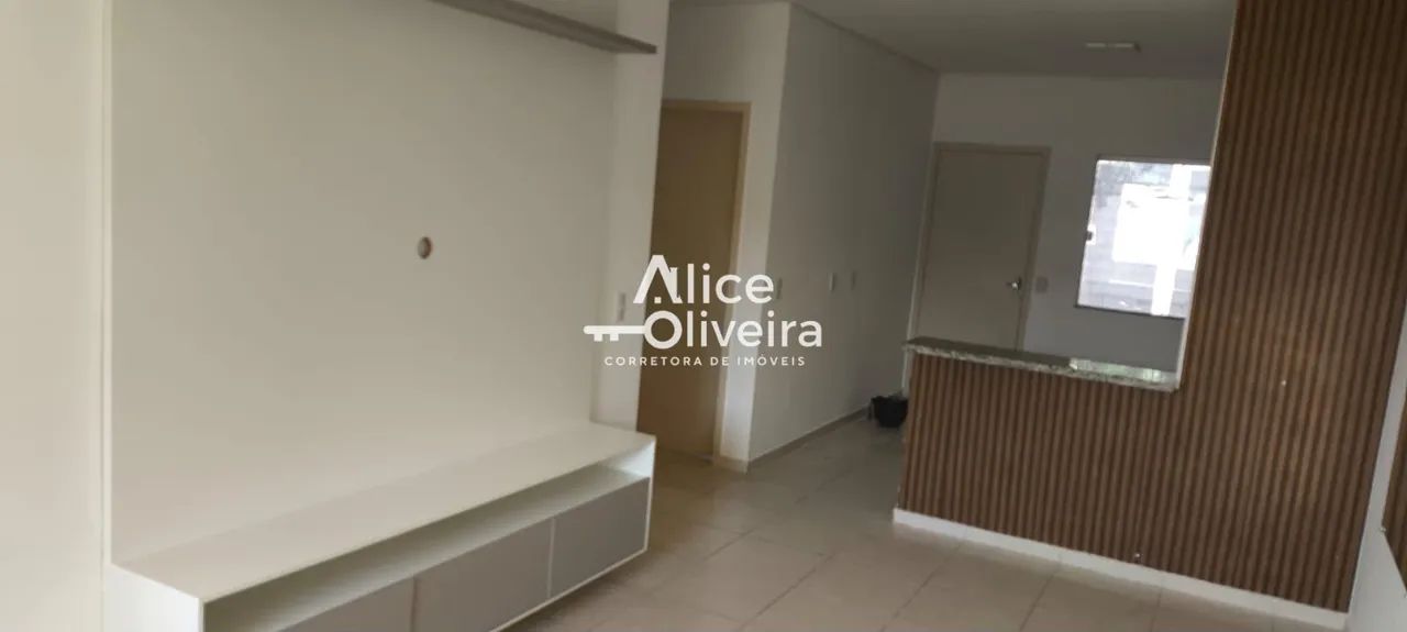 Casa à Venda com 3 quartos, 2 banheiros, 2 vagas e 74m² - Foto 4