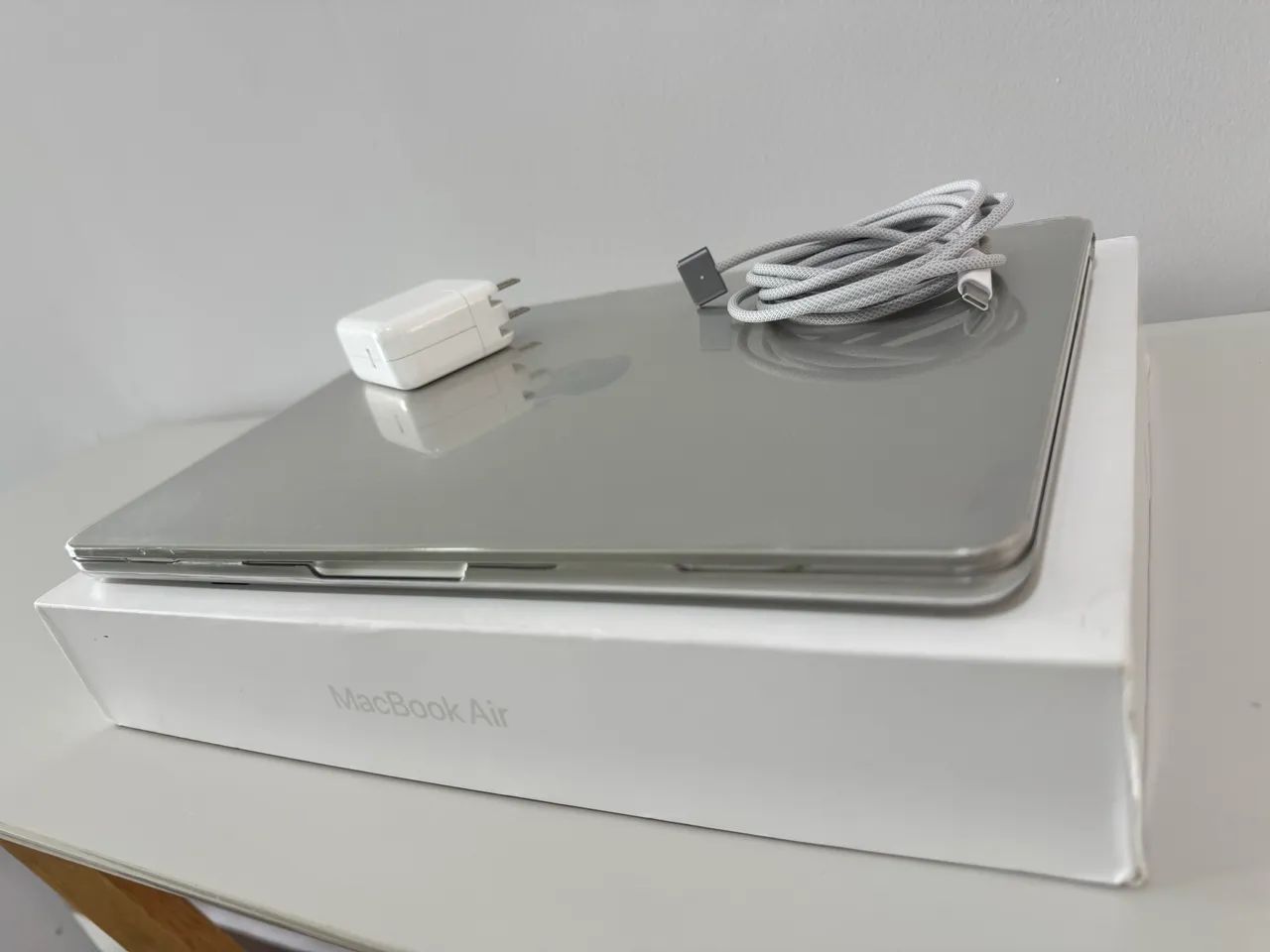 MacBook Air M2 8GB 256GB IMPECÁVEL | Completo + Caixa Original