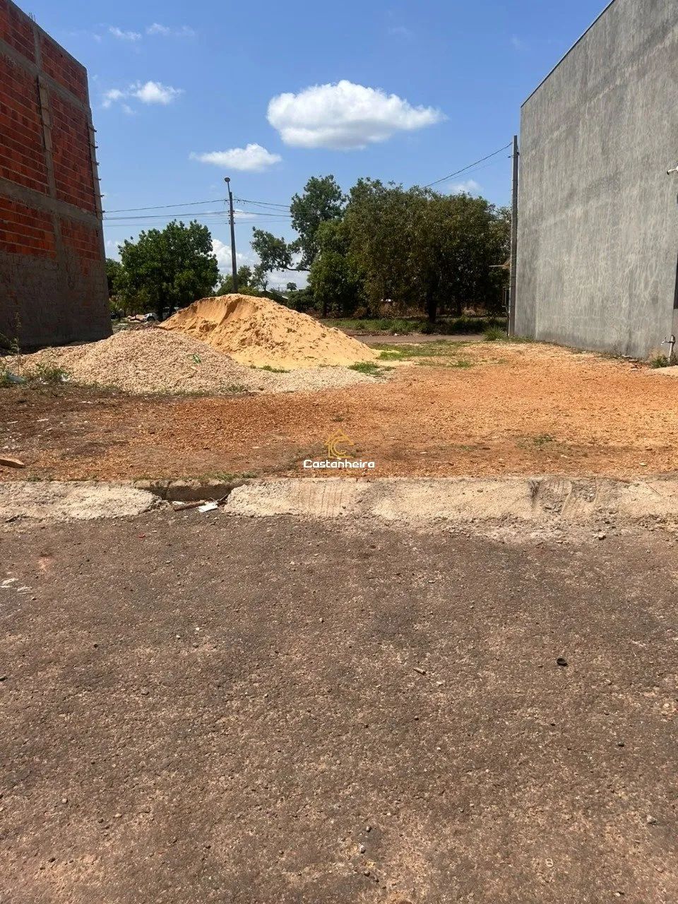 Lote Comercial 144 m² Plano Diretor Sul