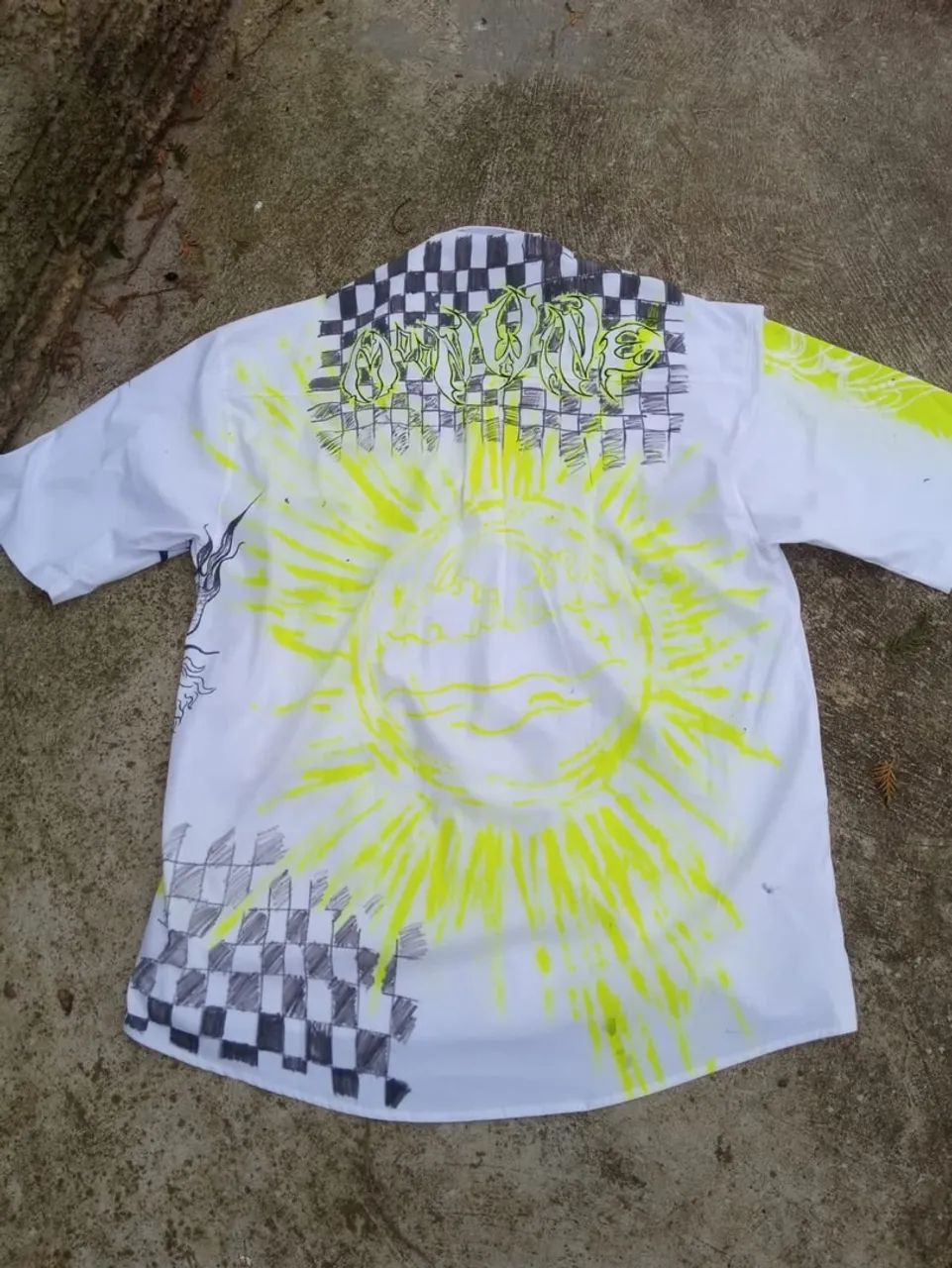 Camisa pintada a mão  - Foto 2