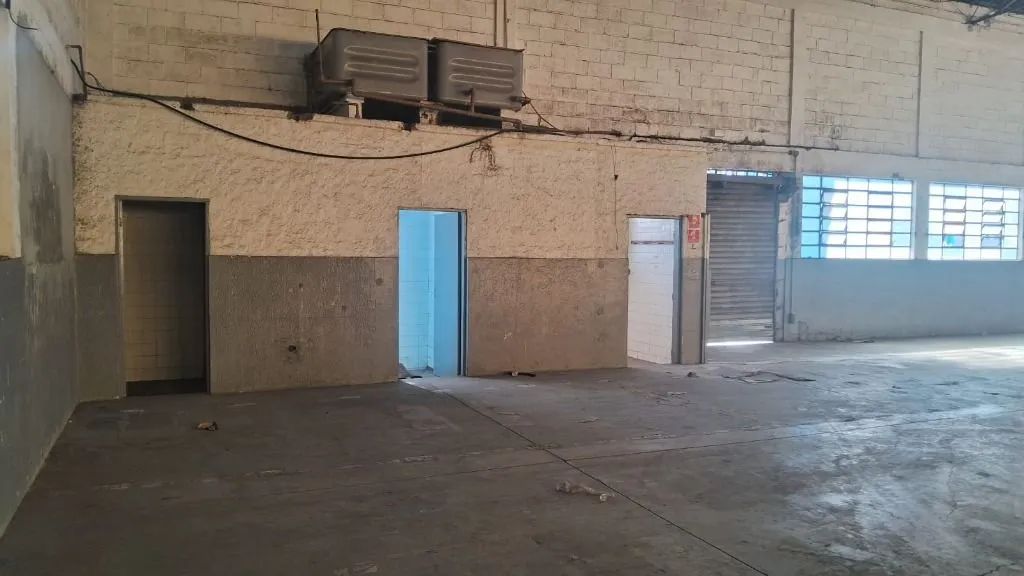 Galpão para alugar, 570 m² - Água Chata - Guarulhos/SP - Foto 4