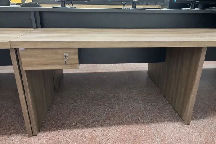 Mesa de escritório