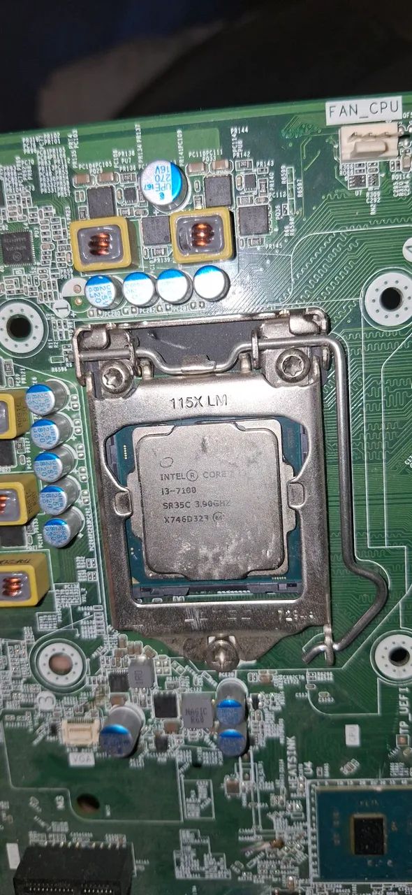 Processador Core i3 - 7100