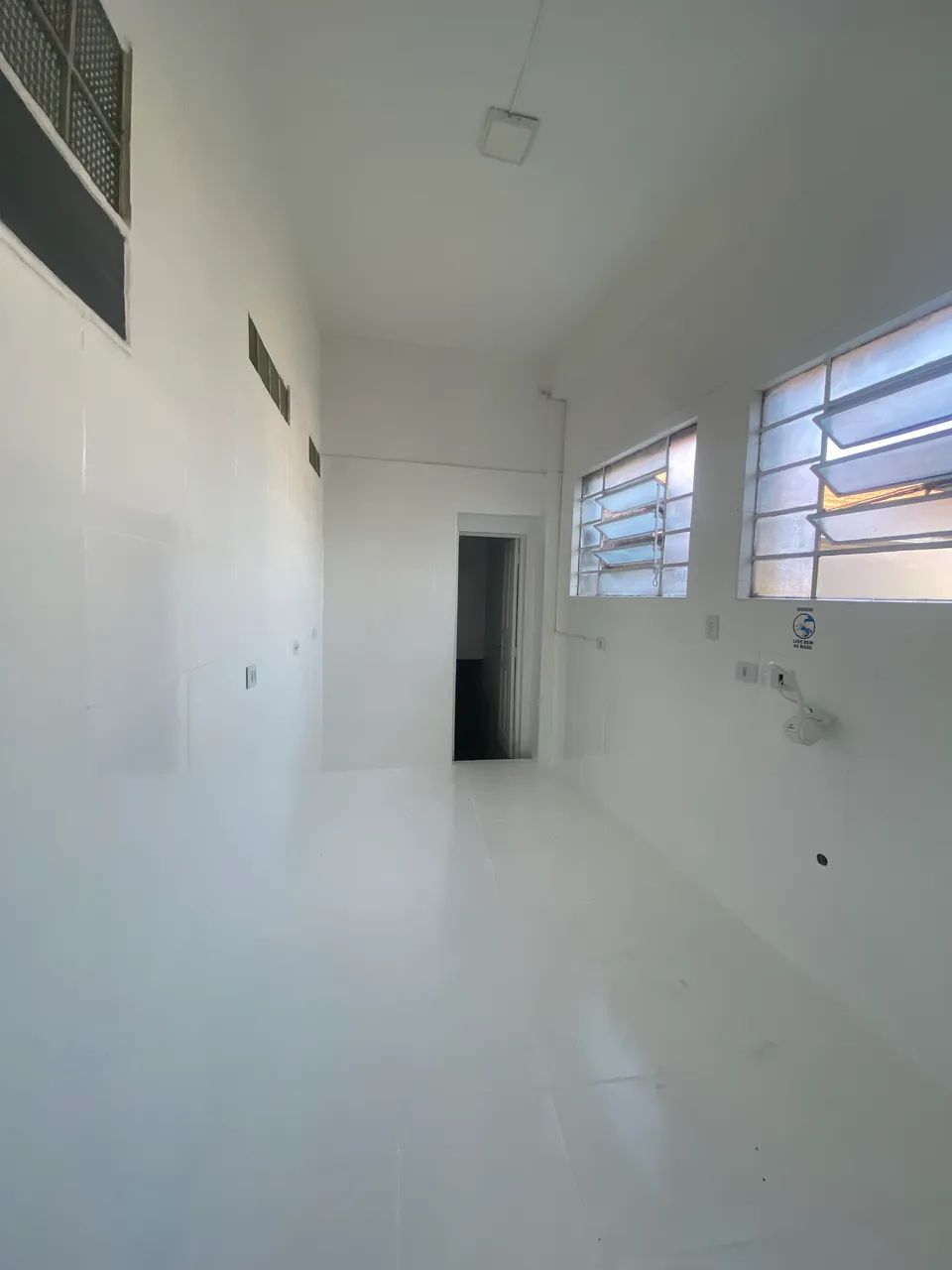 Sala comercial/cozinha com depósito - 55m2 - Foto 2