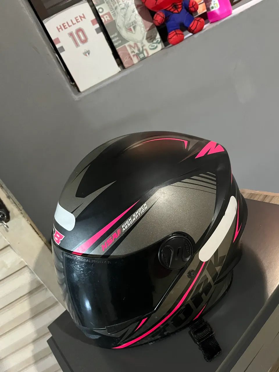 Capacete r8 - Foto 2