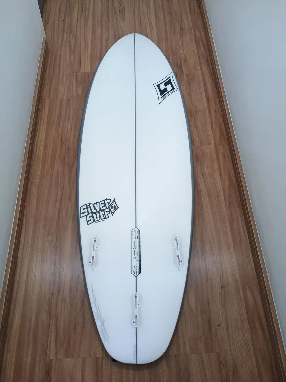 Prancha silver surf easy rocket turbo 5'7 18 7/8 2 5/16 26l EPS