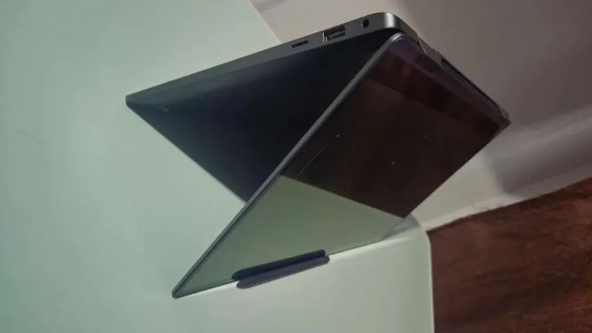 Galaxy Book 3 360 i7 (tela trincada funciona touch)