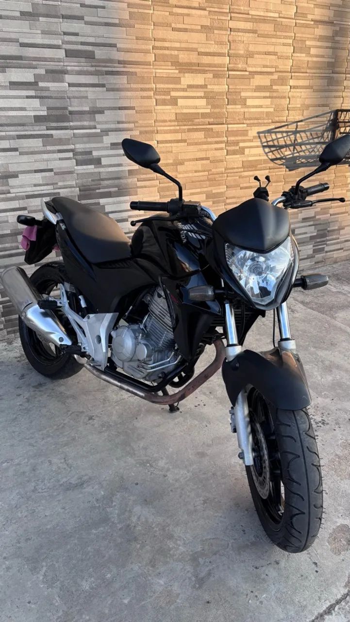 CB 300 2013 - Foto 3