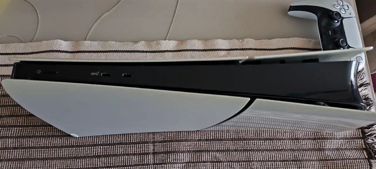 Vendo ps5 slim digital  - Foto 3