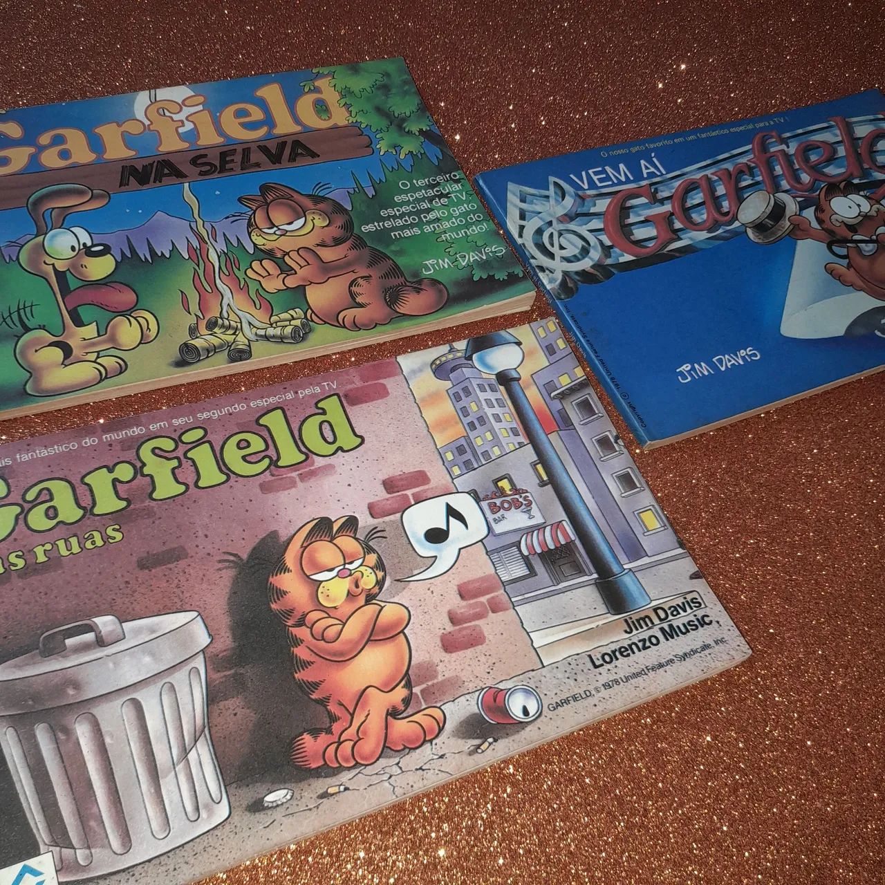 Livros antigos Garfield  - Foto 2