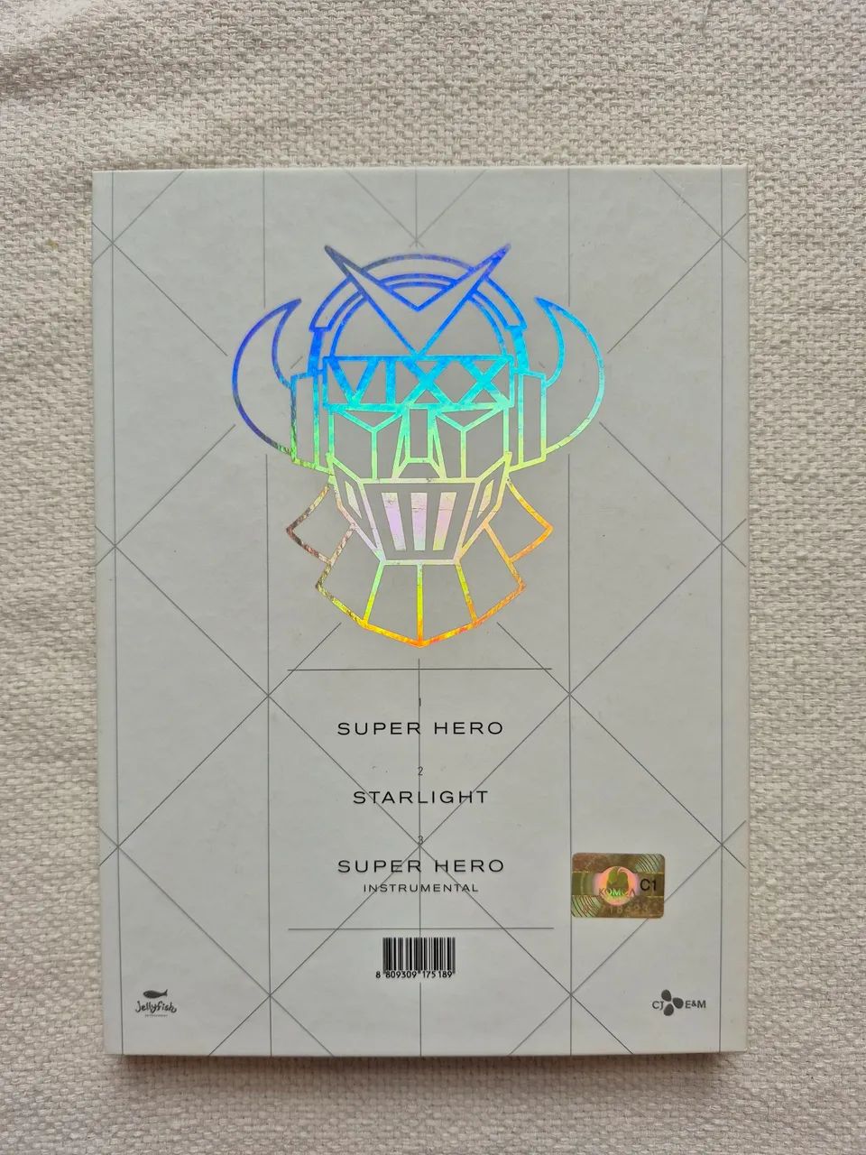 Album Début K-Pop VIXX - Superhero - Foto 2