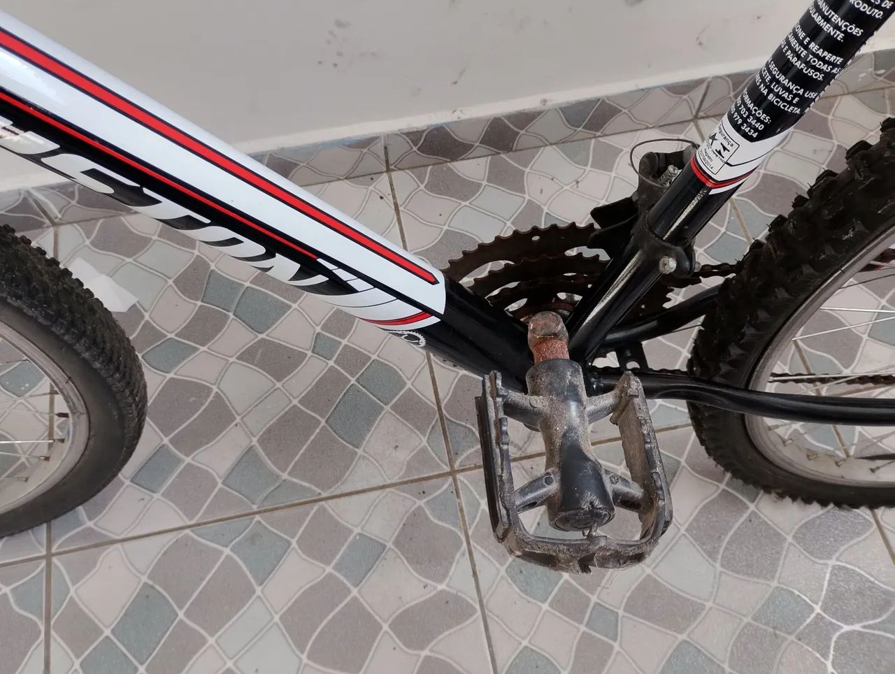 Bicicleta aro 26 - Foto 4