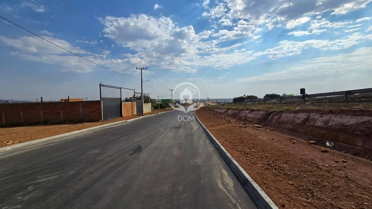 Galpão frente a BR 153 à venda - Foto 4