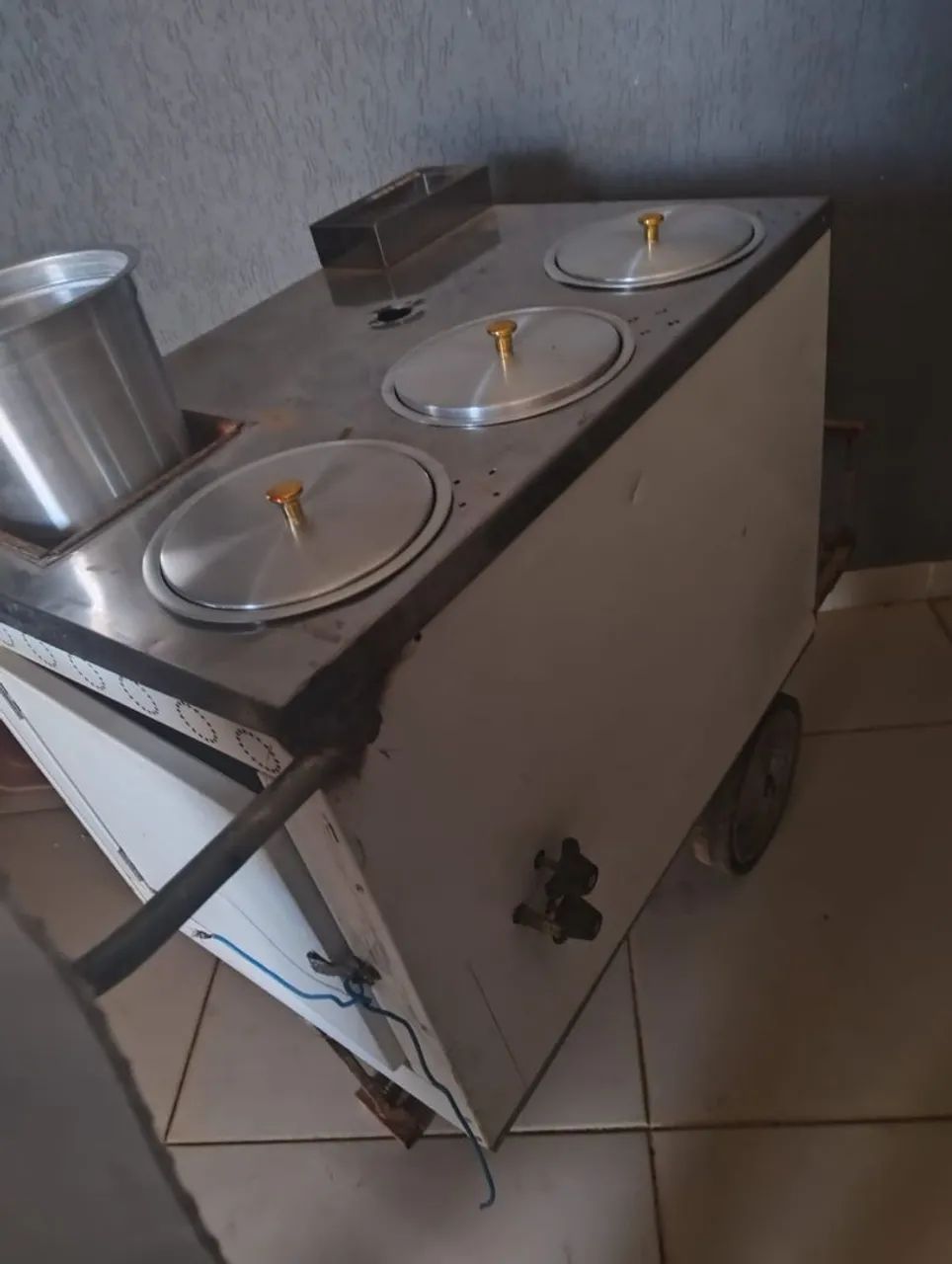 Vendo carrinho de cachorro quente  - Foto 2