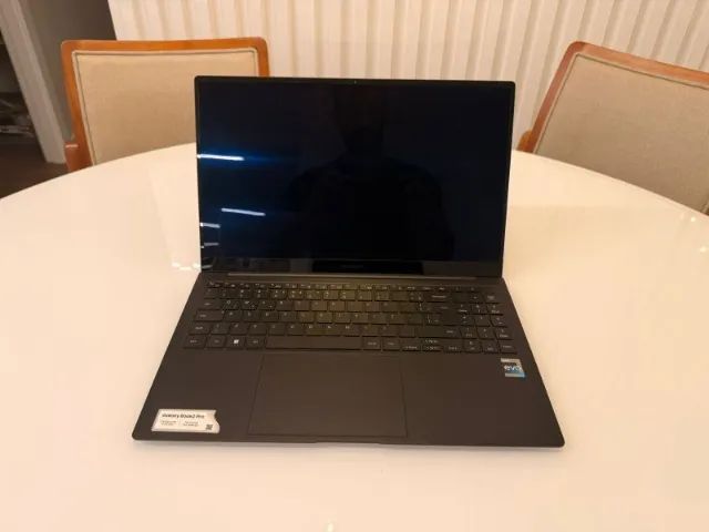 Samsung Galaxy Book2 Pro i7 | 16GB | 1TB SSD | AMOLED | GPU Dedicada | IMPECÁVEL