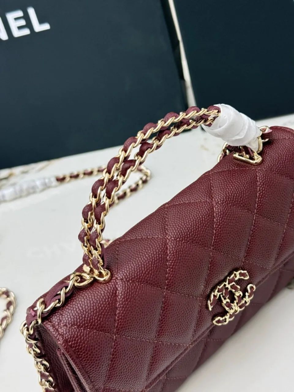 Bolsa Chanel Vinho Matelassê com Alça - Foto 2