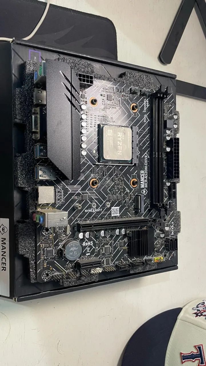 Placa mae a520m dx e processador rz54500 usado porem em bom estado - Foto 2