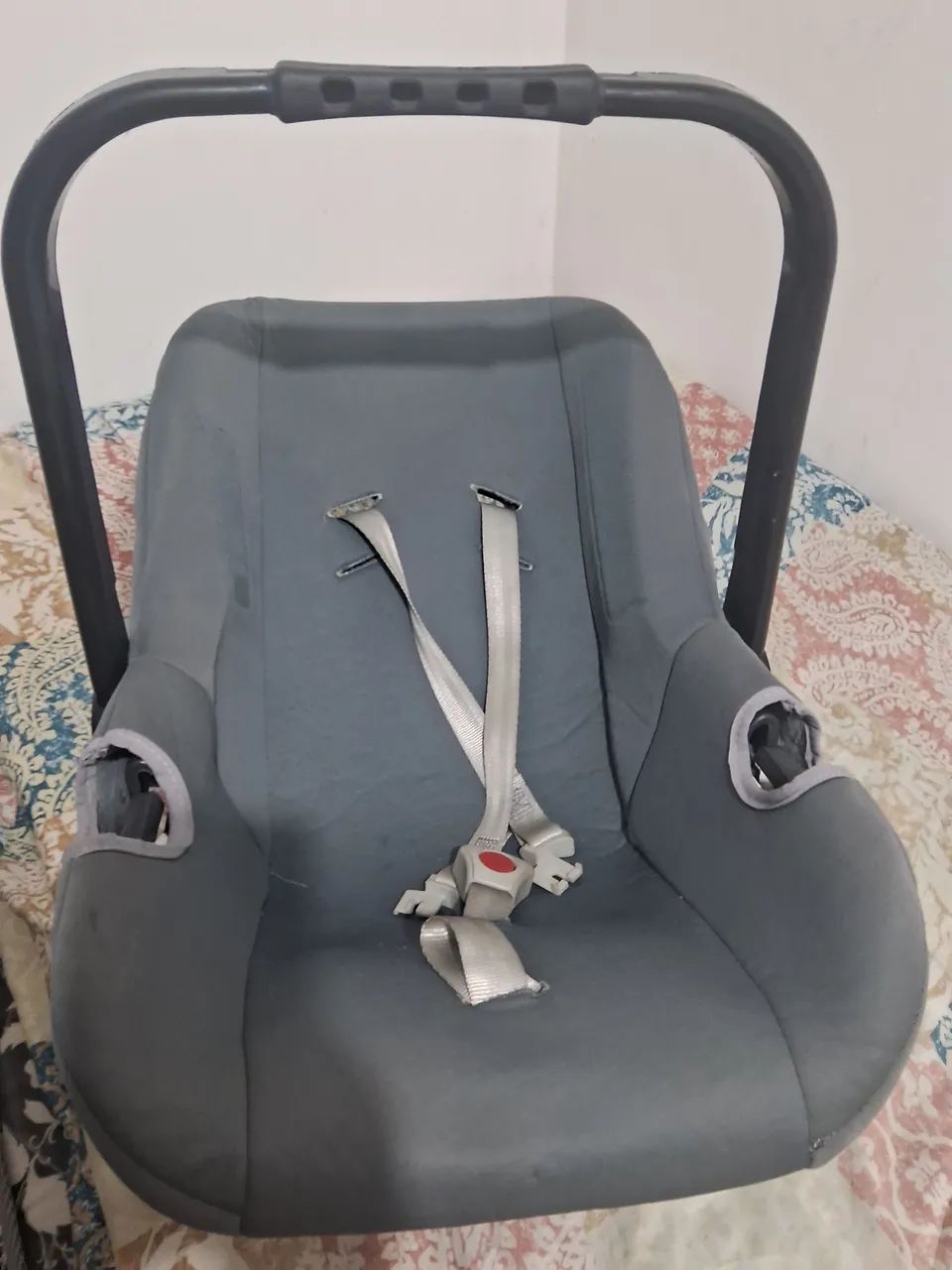 Bebe Conforto usando pouca vezes 