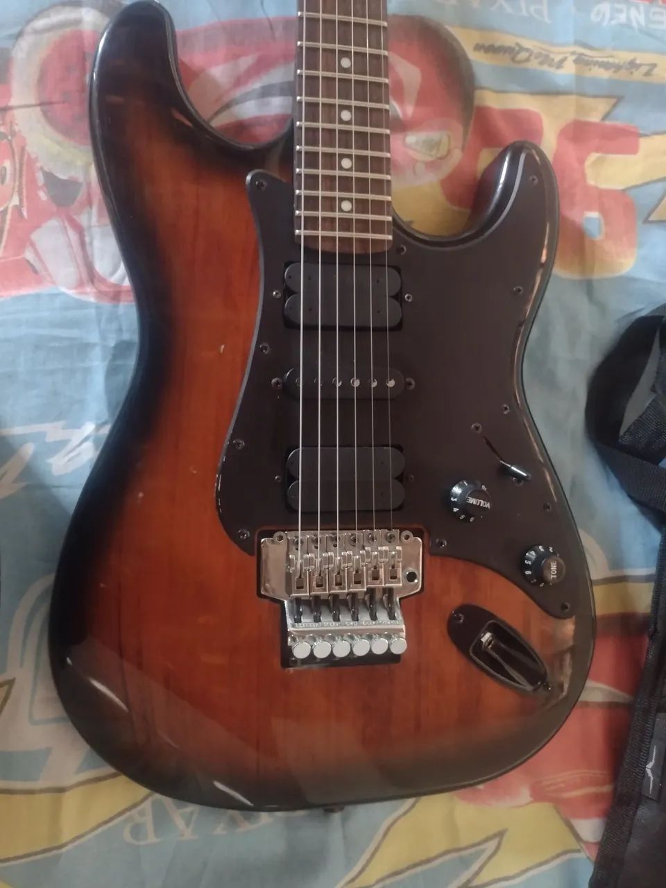 Guitarra condor  - Foto 2