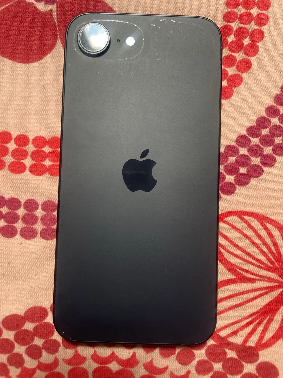 iPhone 16e