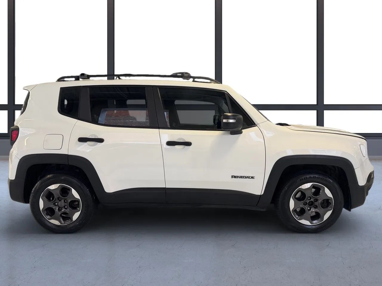 Jeep Renegade 1.8 4x2 Flex 16V Aut., foto 3 de 15
