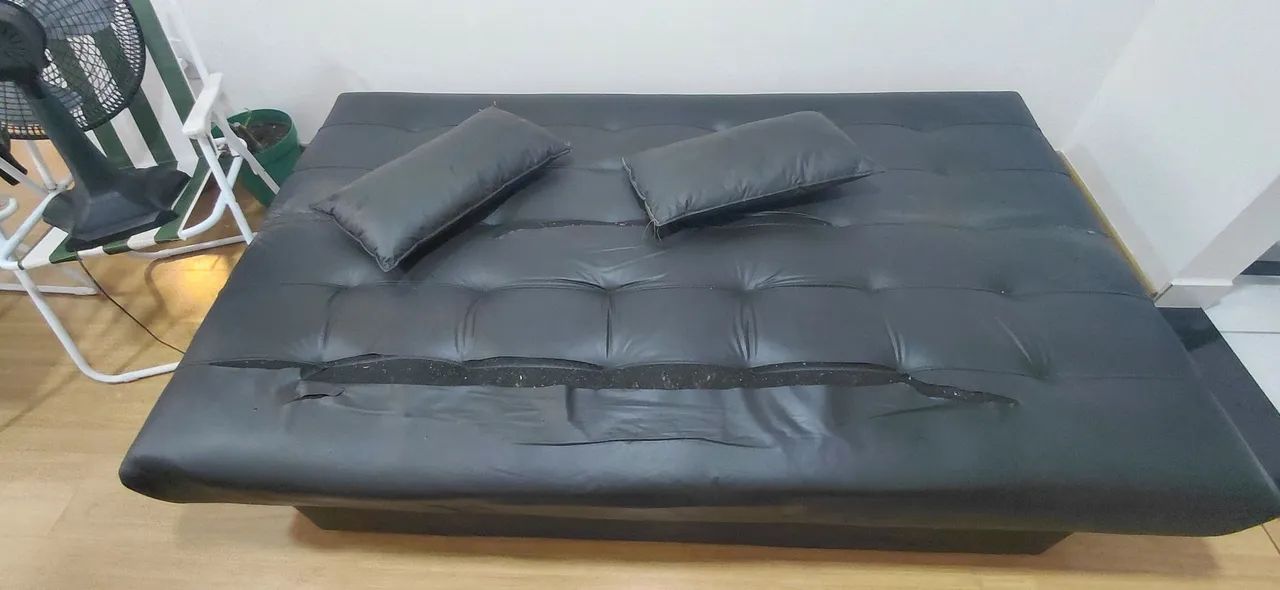 Sofá-cama em courino - Foto 2