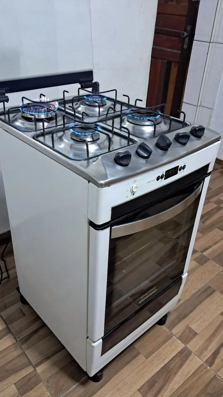 Fogão Brastemp 4 bocas automático com grill ((Entrego)) - Foto 3