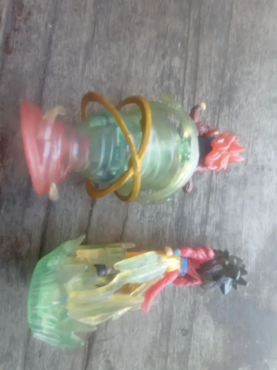 2 bonecos Dragon Ball Z  - Foto 2