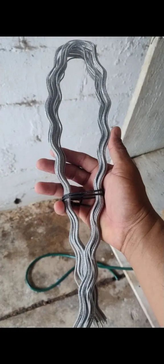 Alça para drop de fibra óptica 