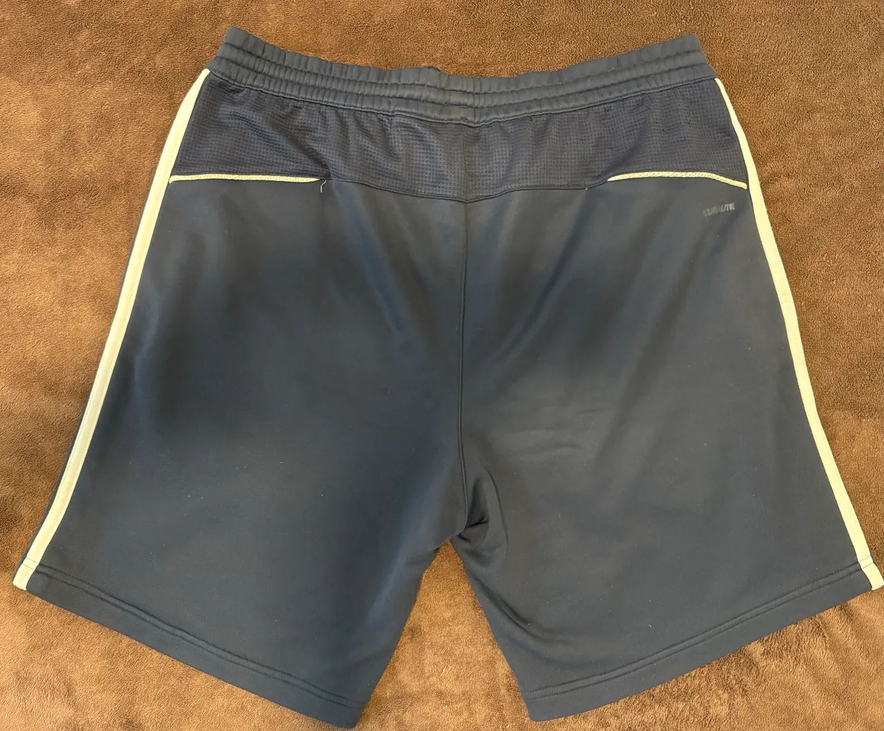 Bermuda adidas azul marinho  - Foto 4