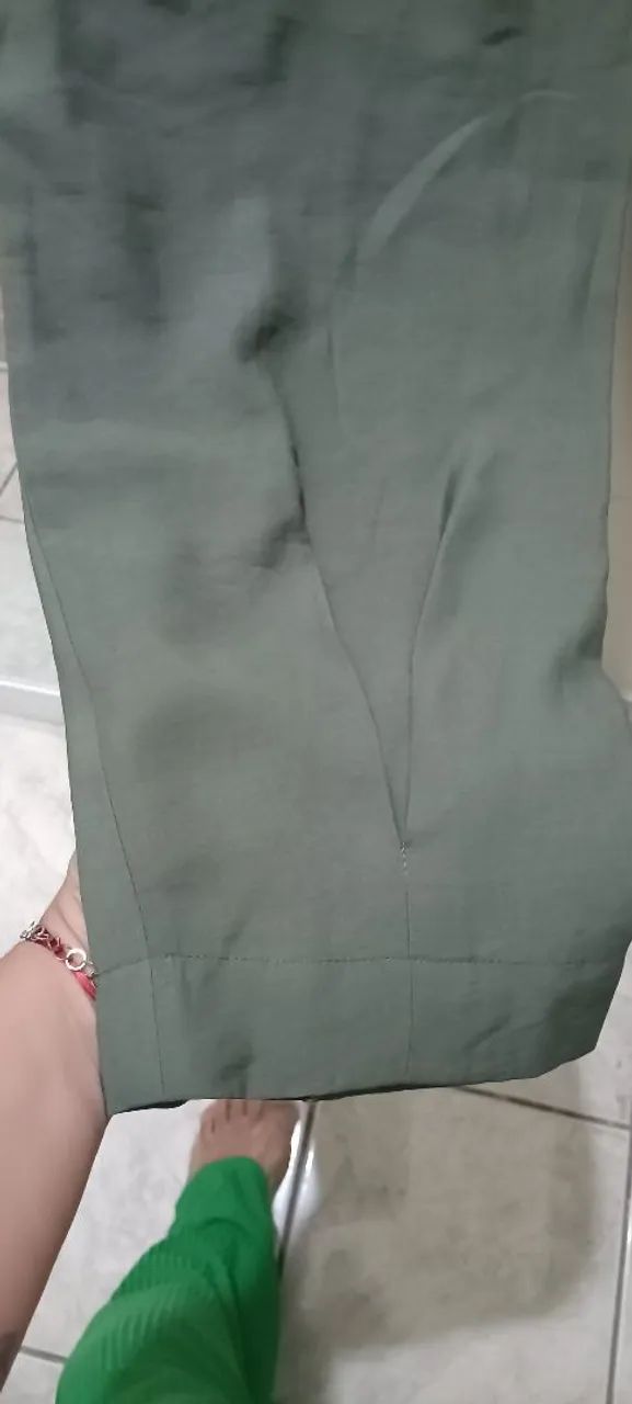 Calça da sacada,  veste 42, novo - Foto 3
