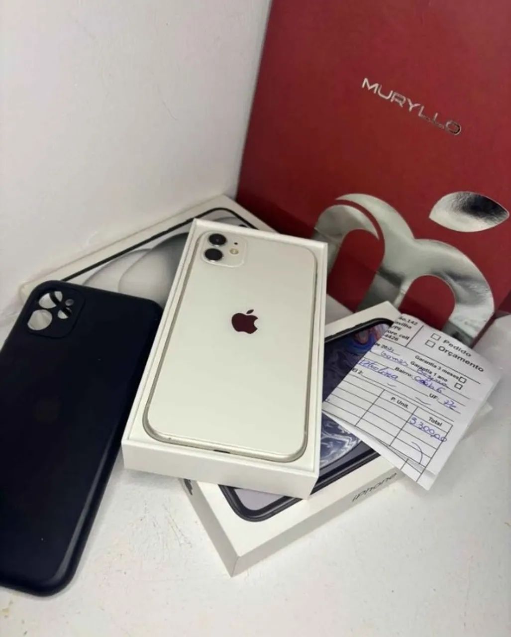 Iphone 11 perfeito na caixa 