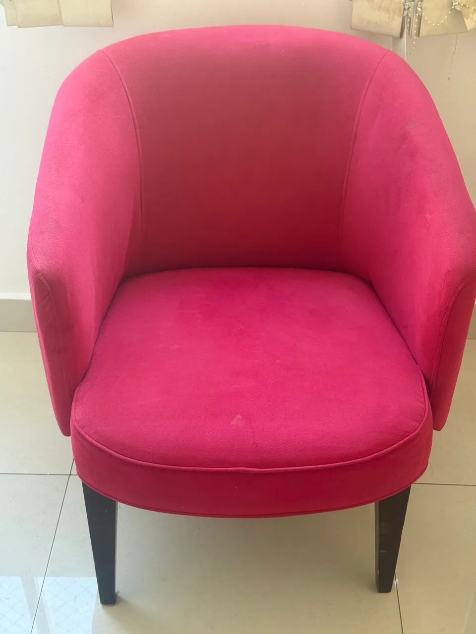 Cadeira de luxo sala vermelho cereja 