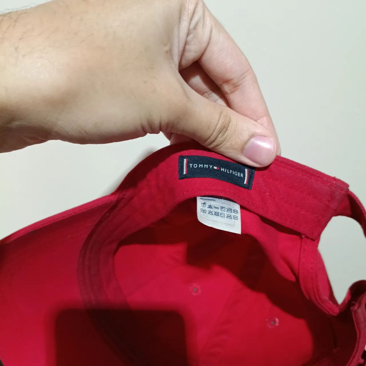 Boné tommy plaquinha vermelho  - Foto 3
