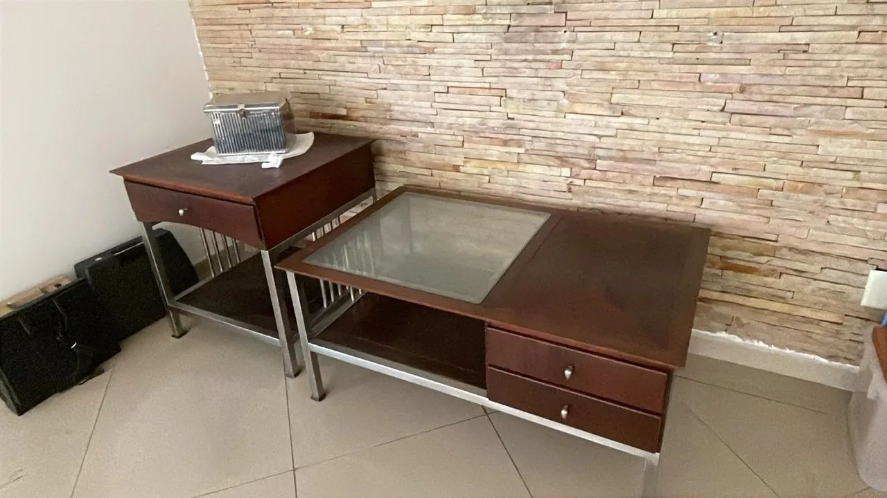 Mesa de centro com gaveta e tampo de vidro - Foto 2
